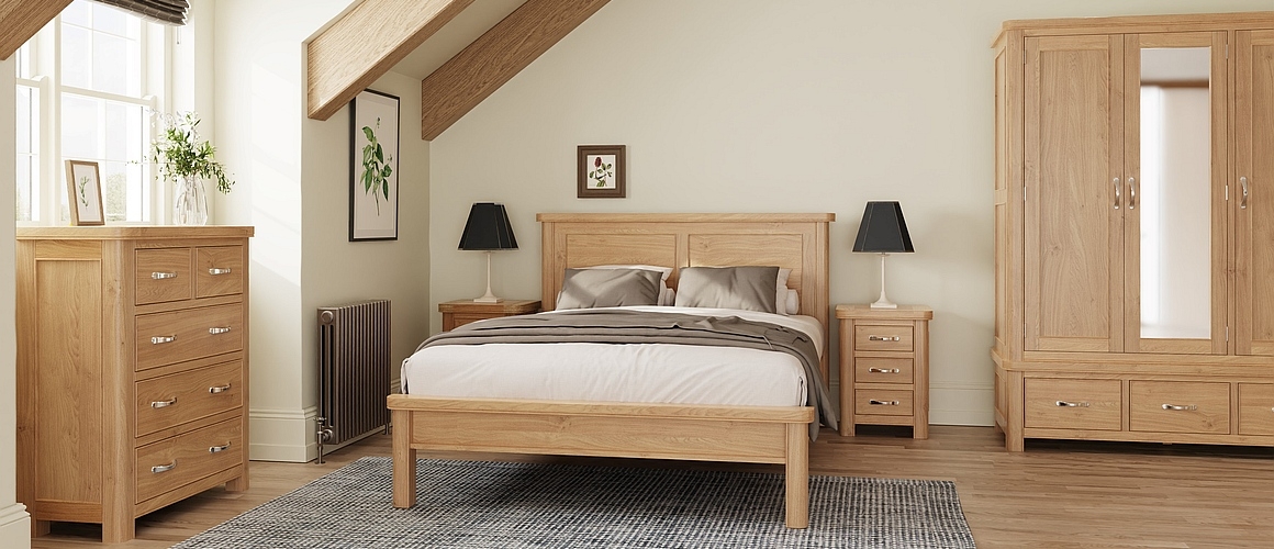 Chagford Oak Bedroom