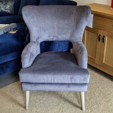 ALPHA Accent Chair