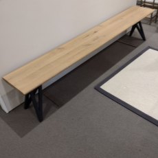 KORGEN 220cm Oak Bench