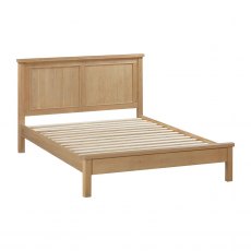 Farringdon Oak Kingsize Bedstead Farringdon Oak Kingsize Bedstead